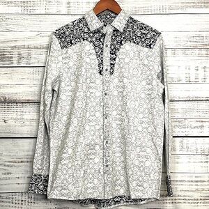 ROCK ROLL N SOUL Long sleeve Button Up | Size Small